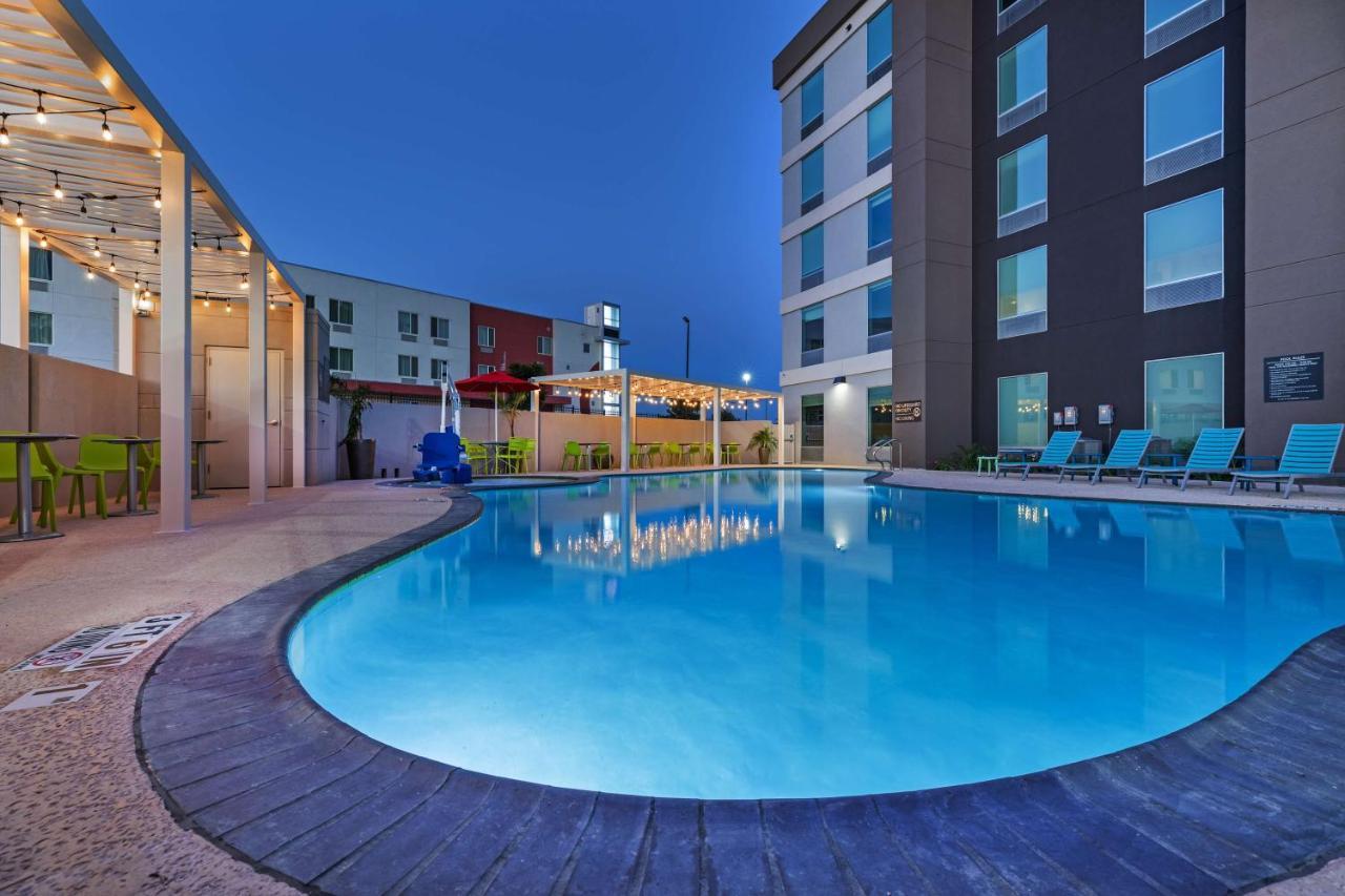 Home2 Suites By Hilton Laredo, Tx Экстерьер фото